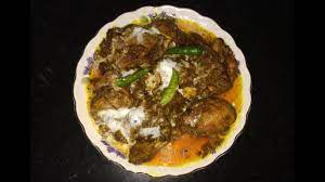 Chicken Rajputana (tender chicken cooked with hung curd and cooked with traditional style)