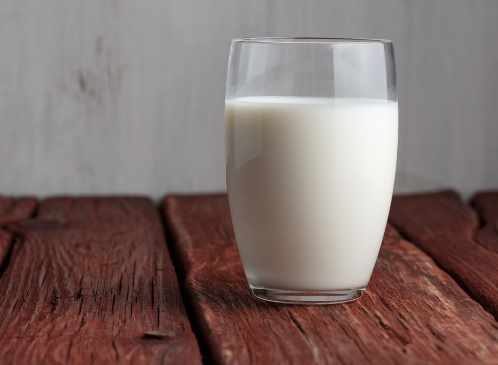 Milk (1 glass) 