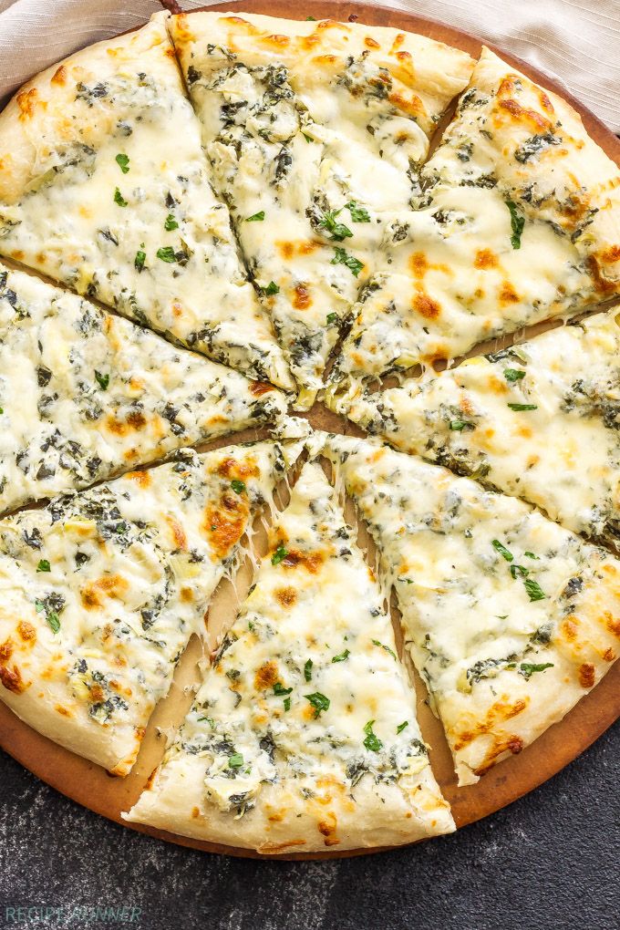 Spinach dip pizza