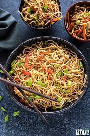 Hakka noodles (veg/ non-veg)