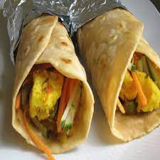 Paneer roll (sated cottage  cheese wrapped with dough and fried)